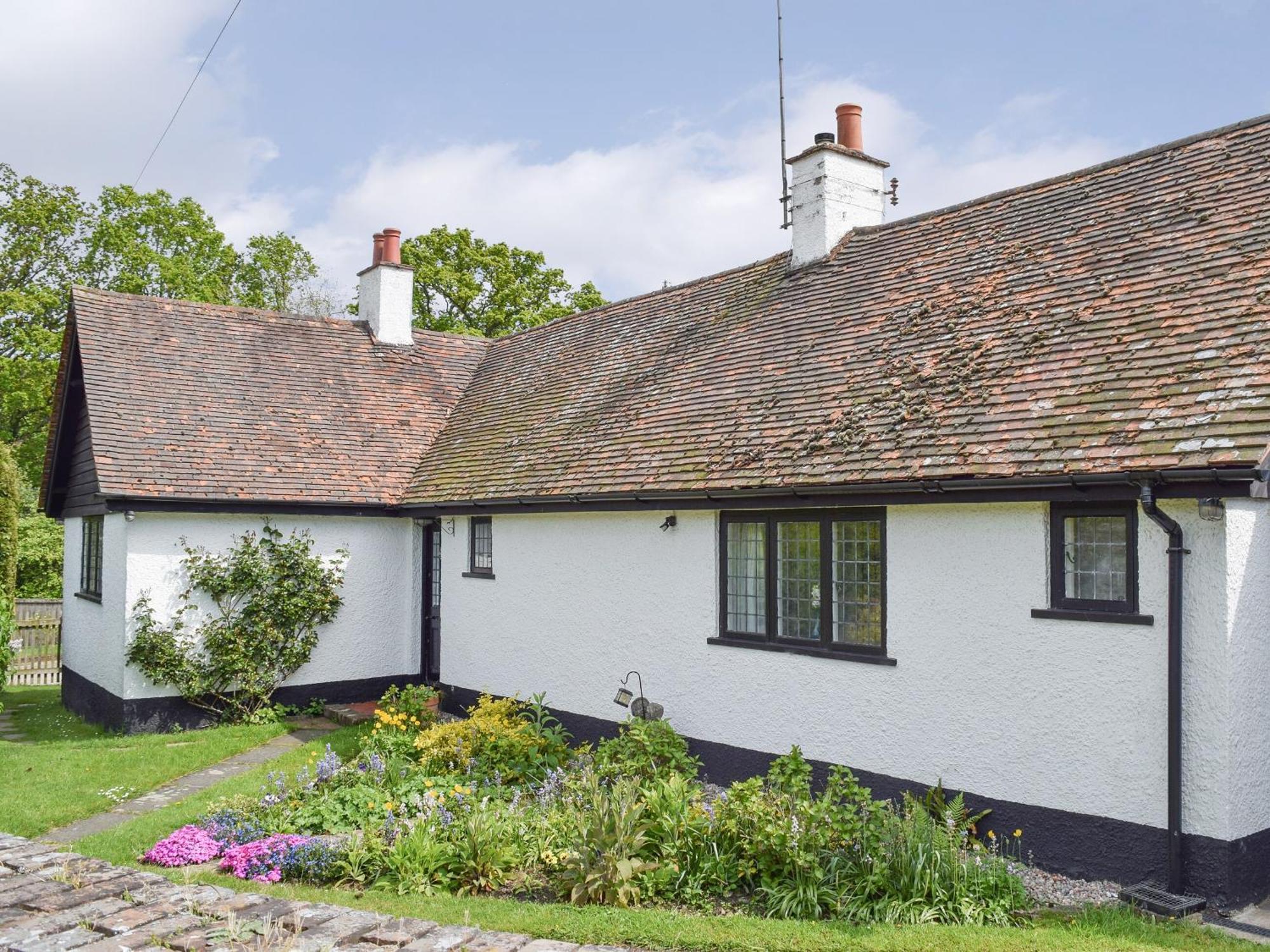 Kingshill Farm Cottage - 28270 เกรทมิสเซนเดน ภายนอก รูปภาพ