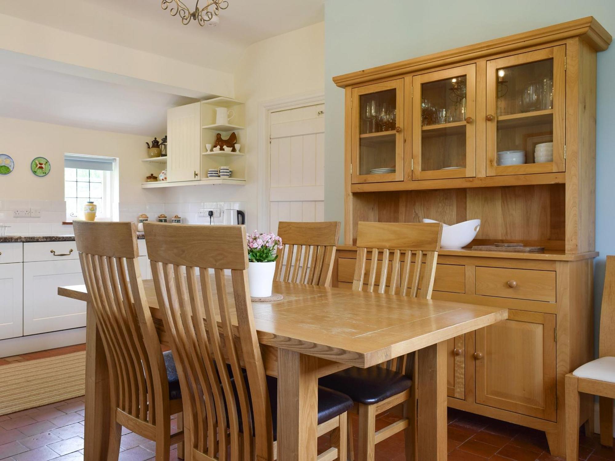 Kingshill Farm Cottage - 28270 เกรทมิสเซนเดน ภายนอก รูปภาพ